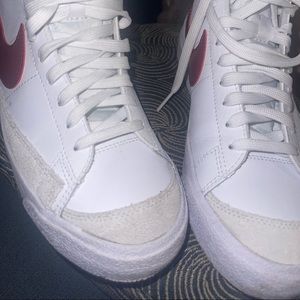 Nike blazers size 6Y